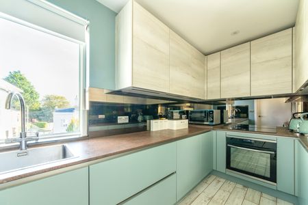 Apartment 19, Dee Hills Park, Deeside Court Dee Hills Park, Chester - Photo 2