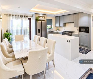 4 bedroom terraced house to rent - Photo 6