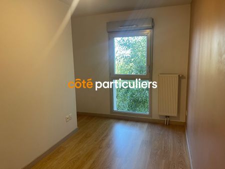Appartement 3 chambres, balcon et 2 places de parking - résidence récente - Photo 4