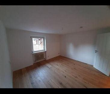 Mietwohnung 2 Zimmer mit Balkon+ Einbauküche +Bad+ TG + Abstell. - Photo 5