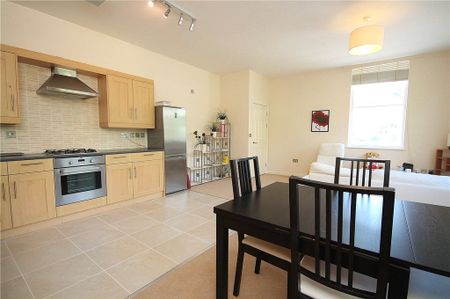 Glenhurst Road, Brentford, TW8 0FE - Photo 3