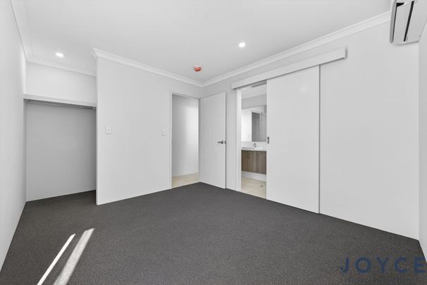 8B Bolsover Street, Wellard WA 6170 - Photo 1