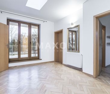 Warszawa, Wesoła - Photo 2