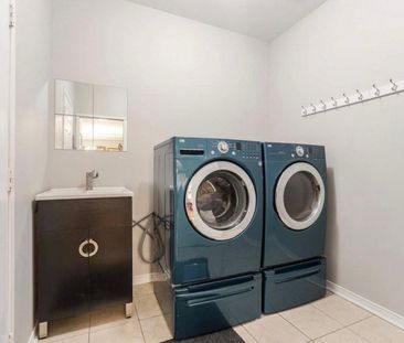 For Lease - 3861 Brinwood Gate, Mississauga, Ontario - Photo 4