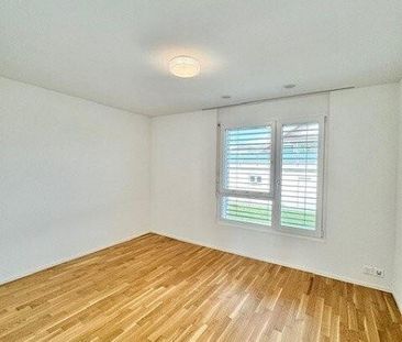 Moderne 3.5-Zimmer-Wohnung mit Balkon & Waschturm - Photo 3