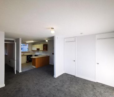 2 bedroom maisonette to rent - Photo 2