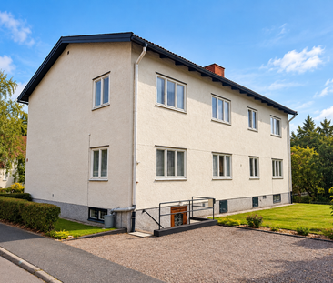 Vintervägen, Nyköping - Photo 1