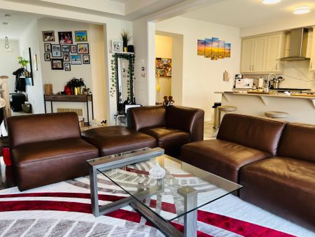 For Lease - 212 Spring Creek Drive, Hamilton, Ontario - Photo 4