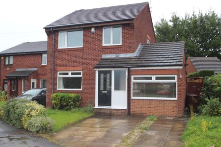 3 bedroom detached house to rent - Photo 4