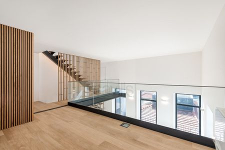 T2+1 Triplex, Arrendamento, Sra. da Luz (Foz) | Porto - Photo 3