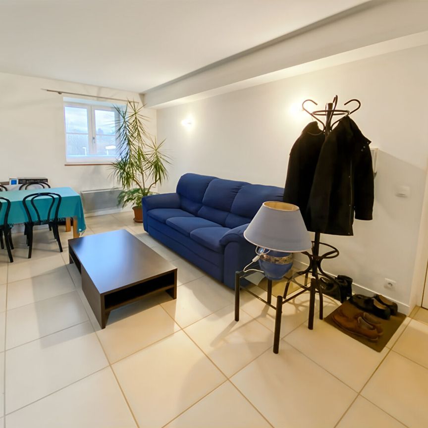 Location Appartement 4 pièces 70m² - Photo 1