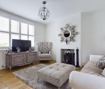 3 bedroom semi-detached house to rent - Photo 5