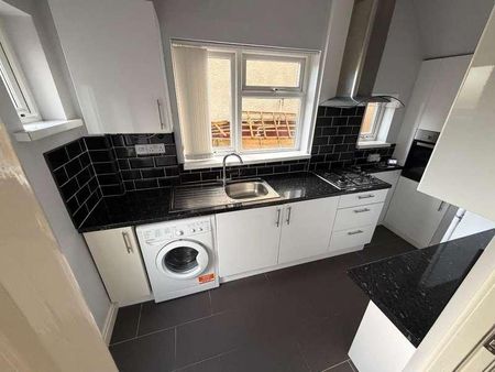 Pool Lane, Oldbury, B69 - Photo 5