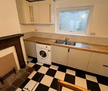 6 Bed Terraced House, Over Street, BN1 - Photo 6