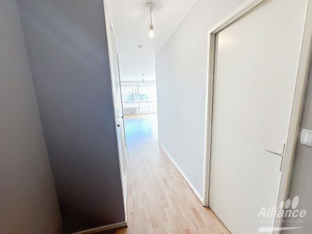Studio 32 m2 avec ascenseur et balcon à Belfort - Photo 3