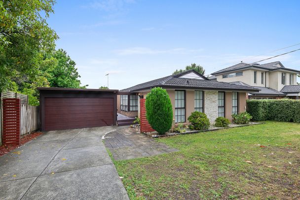 18 Highfield Road, Doncaster East - Photo 1