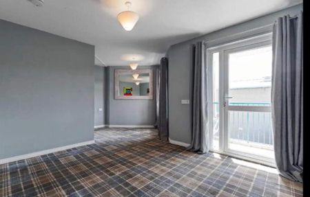 6 O'Neills Place, Church Road, Holywood, BT18 9BU - Photo 2