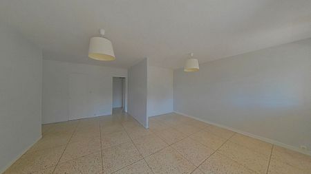 Appartement 2 pièces 55m2 MARSEILLE 9EME 820 euros - Photo 4