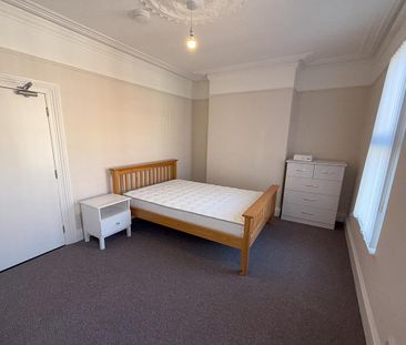 10 Chadwick Street, Belfast BT9 7FD - Photo 4