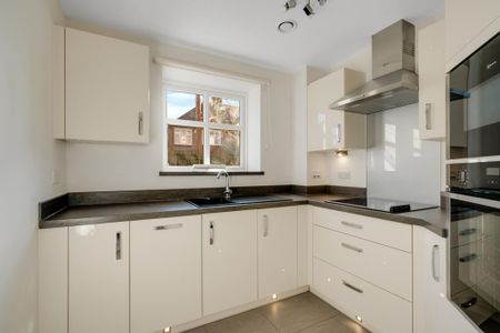 1 bedroom retirement property to rent - Photo 4