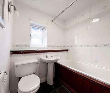 The Belfry, Luton, LU2 - Photo 5