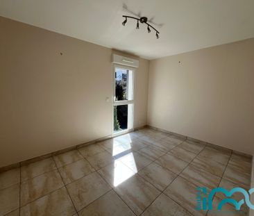 Location Appartement 2 pièces 43m² RODEZ 12000 - Photo 5