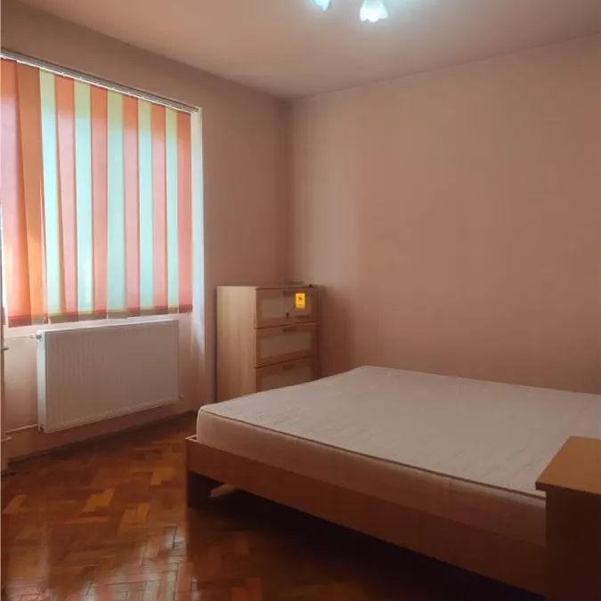 Apartament 2 camere zona Centrala - Fotografie 1