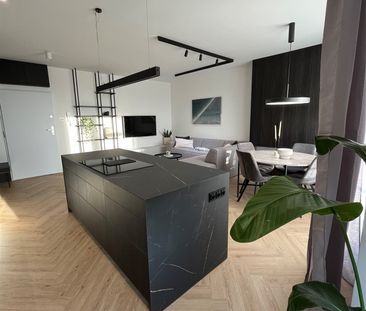 Łódź, Śródmieście, Przędzalniana - Photo 3