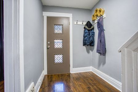 For Lease - 118 Garside Avenue, Hamilton, Ontario - Photo 2