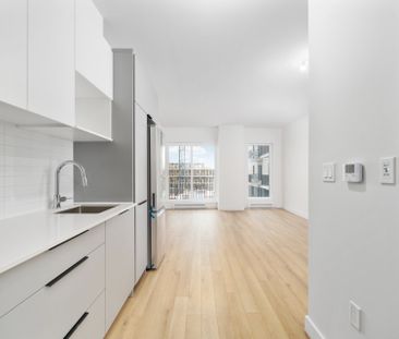 37 Boul. Brunswick, #321 - Photo 1