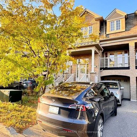 Amazing Affordable 3Bedroom Townhome In Vaughan! - Photo 3