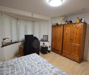 1 bedroom private hall to rent - Photo 6