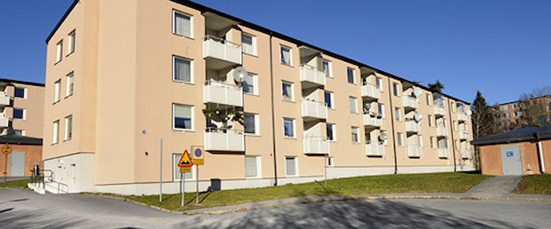 Laduvägen 12, Skogås - Foto 1