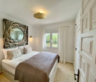 Villa for Rental in Denia - Photo 1