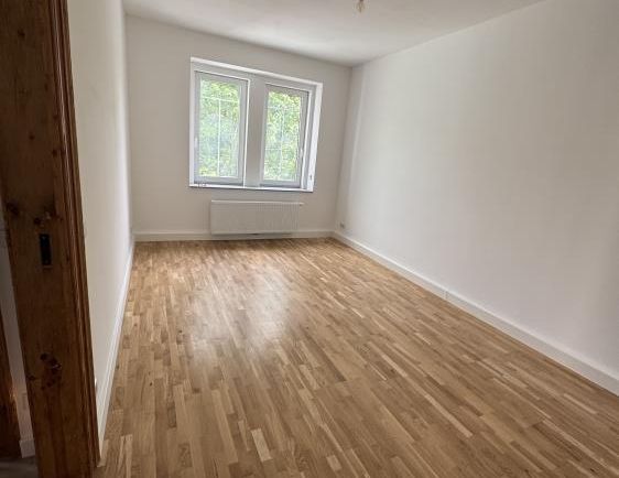 Stilvolle 3-Raumwohnung in Zentrum nähe - Photo 1