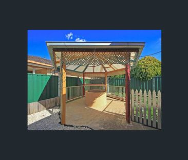 Convenient located! - Photo 5