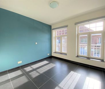 Appartement te huur - Photo 1