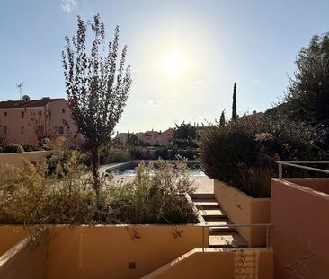 Ενοικίαση κατοικίας, 118 τ.μ., Καλύβια Θορικού, 1.000 € - Photo 6