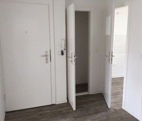 Nur mit WBS - schicke 2,5-Zimmer-Dachgeschosswohnung - Foto 1