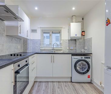 2 bed Maisonette for rent - Photo 6