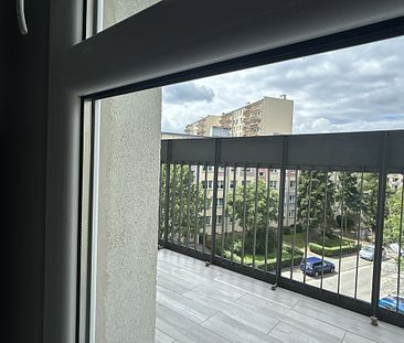! Słoneczne M2 Zabobrze z balkonem ! - Photo 1