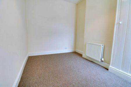 Ruskin Road, Crewe - Photo 2