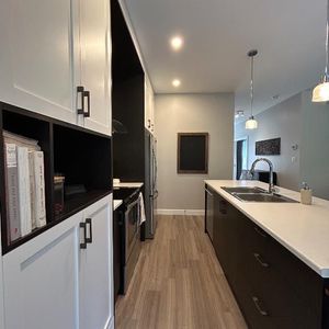Maison de ville 6 1/2 à louer - Photo 2