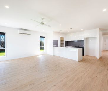 49 Welch Street, Elliott Heads, Qld 4670 - Photo 4