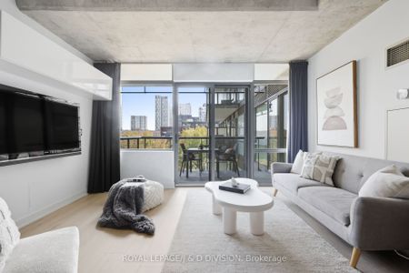 550 Wellington Lofts 55 - Photo 4