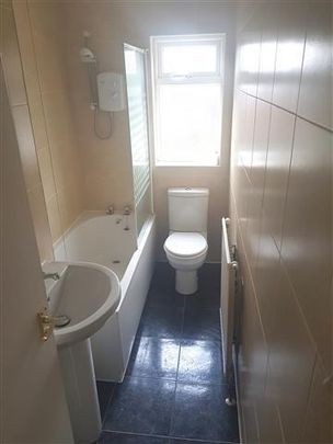 3 bedroom property to rent - Photo 1