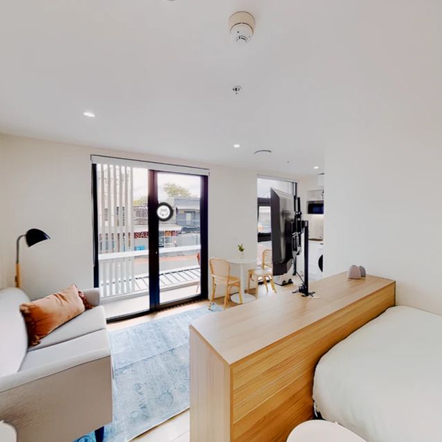 Studio Deluxe - Photo 1