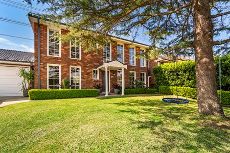 6 Tanami Close, Belrose NSW 2085 - House For Rent | Domain - Photo 2