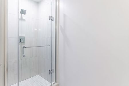 For Lease - 333 Sunseeker Avenue Unit# 406, Innisfil, Ontario - Photo 5