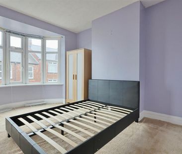 2 bedroom Flat to rent in Caris Street, Deckham, Gateshead - Photo 4